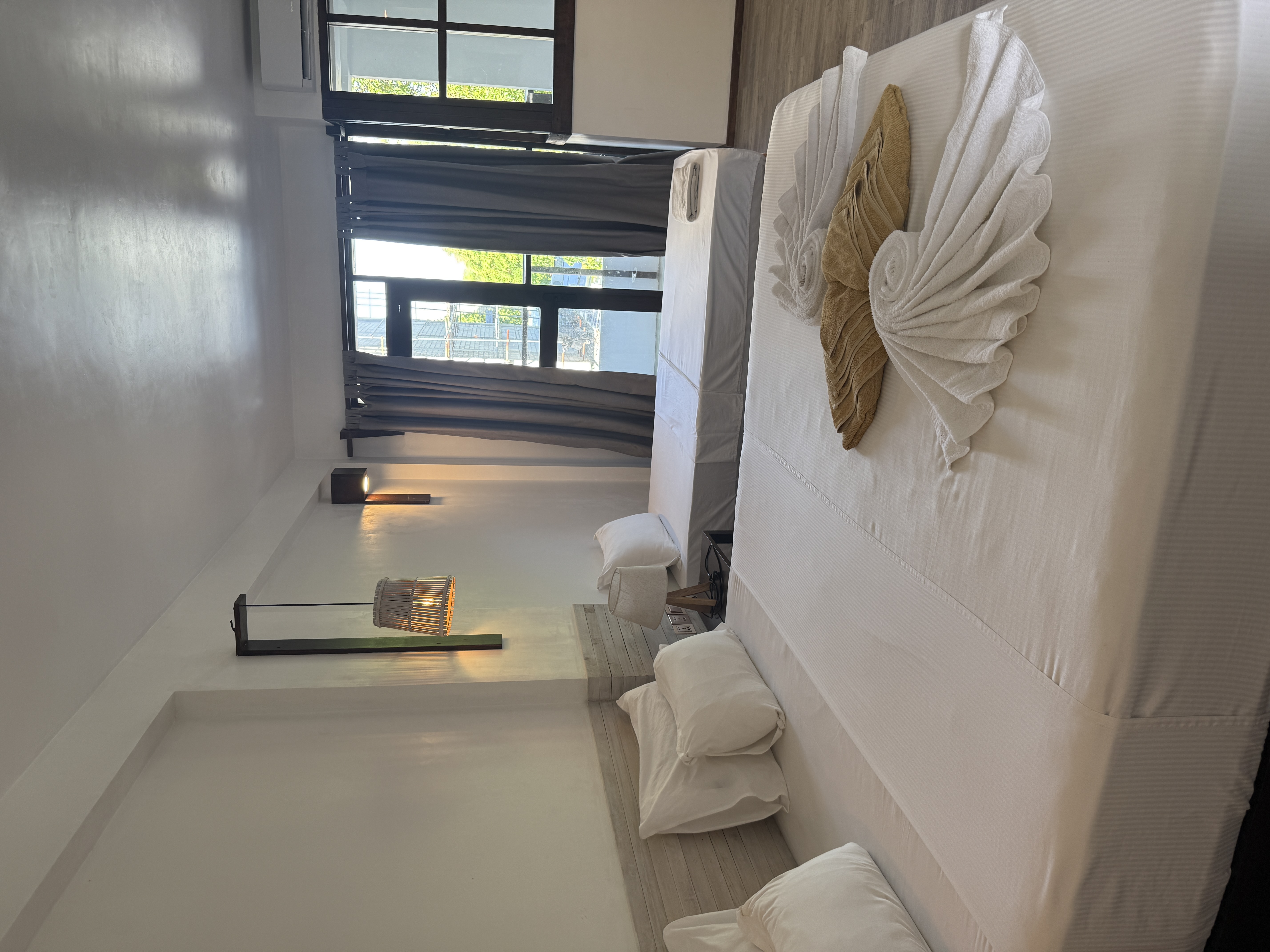 Garden View Suite - Image 5